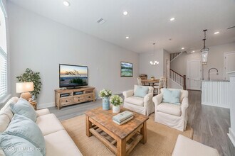 33 Ibiza Ct in St. Augustine, FL - Building Photo - Building Photo