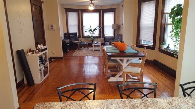 78 Lawrence St, Unit #1 in New Haven, CT - Building Photo - Building Photo