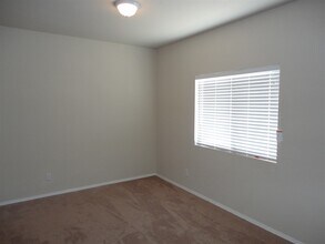 6506 S 10th Dr in Phoenix, AZ - Building Photo - Building Photo