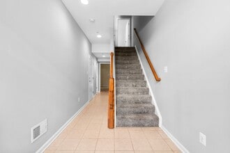 11646 Leesborough Cir in Silver Spring, MD - Building Photo - Building Photo