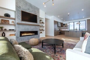 9461 Timberline Loop in Victor, ID - Building Photo