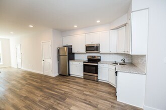 2606 Maryland Ave in Baltimore, MD - Building Photo - Building Photo