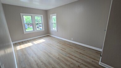 4401 Irving Ave N, Unit 1610 in Minneapolis, MN - Building Photo - Building Photo