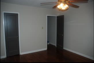 2038 Dellwood Place in Decatur, GA - Foto de edificio - Building Photo