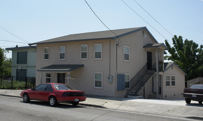 10 E 7th St in Antioch, CA - Building Photo - Building Photo