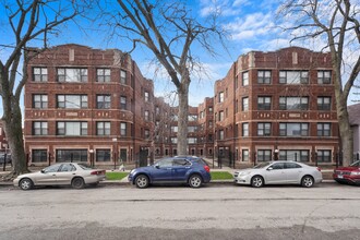 7646 S Ingleside in Chicago, IL - Building Photo - Building Photo