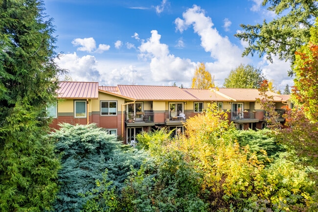 Columbia Ecovillage in Portland, OR - Building Photo - Building Photo