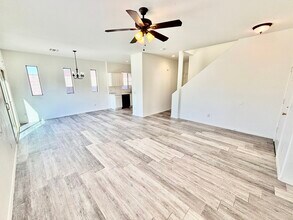 3018 W Sands Dr in Phoenix, AZ - Building Photo - Building Photo