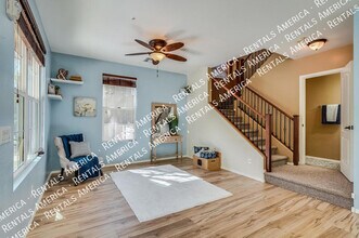 2727 S Equestrian Dr, Unit 101 in Gilbert, AZ - Foto de edificio - Building Photo