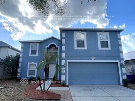 10341 River Bream Dr in Riverview, FL - Building Photo