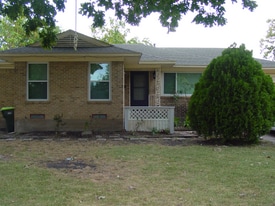 1805 N Pl in Plano, TX - Building Photo