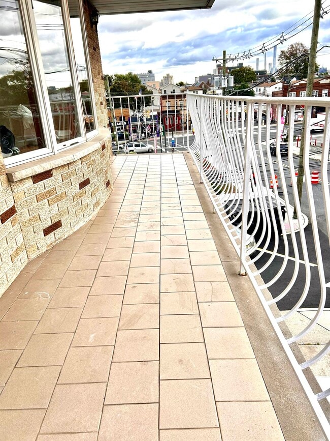 property at 1150 70th St