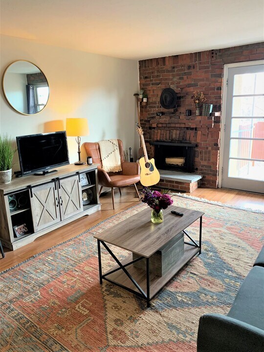 625 Pennsylvania St, Unit 505 in Denver, CO - Building Photo