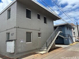 927 Hausten St in Honolulu, HI - Building Photo