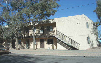 1202 N Catalina Ave in Tucson, AZ - Building Photo - Building Photo