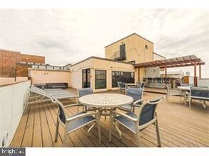 315 New St-Unit -617 in Philadelphia, PA - Building Photo - Building Photo