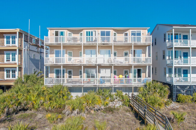 Seaside Villas II in Folly Beach, SC - Foto de edificio - Building Photo