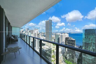 1300 S Miami Ave in Miami, FL - Building Photo - Building Photo