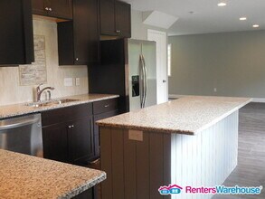 8185 Oakwood Ave NE in Elk River, MN - Building Photo - Building Photo