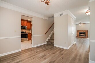 588 Staffordshire Dr in Jacksonville, FL - Building Photo - Building Photo