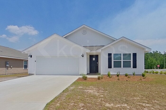4768 Malay Cir in Pace, FL - Building Photo
