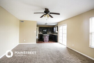 6672 Colleens Way in Indianapolis, IN - Building Photo - Building Photo