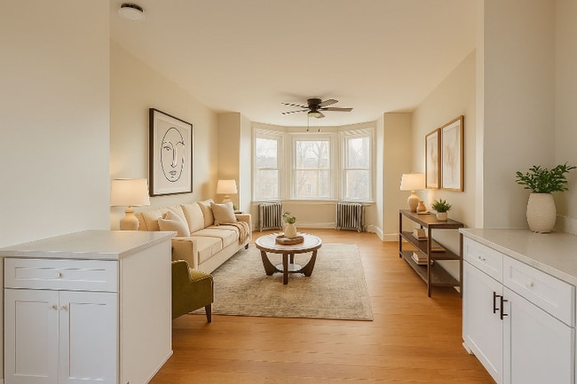 4733 Cedar Ave in Philadelphia, PA - Foto de edificio - Building Photo