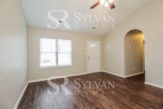 3709 Capps Hill Dr in Charlotte, NC - Building Photo - Building Photo