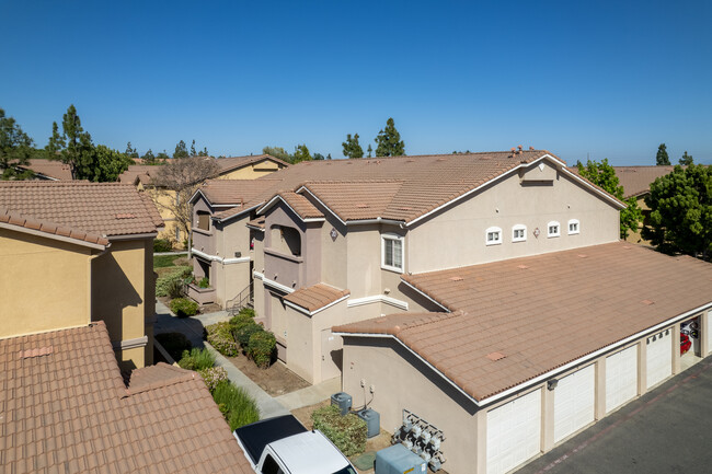 The Reserves at Madison Park in Murrieta, CA - Foto de edificio - Building Photo