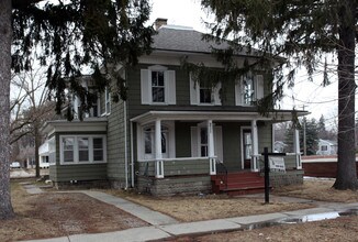 211 Walnut Blvd in Rochester, MI - Building Photo - Building Photo