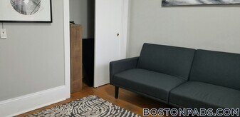 463 Park Dr in Boston, MA - Building Photo