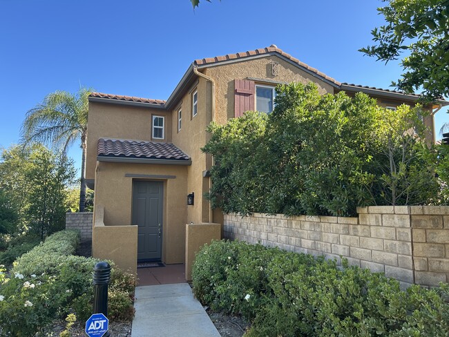property at 31750 Paseo de Castaic