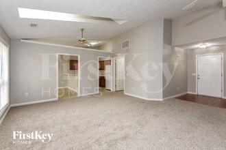 799 Avalon Forest Way, Unit 287BB in Lawrenceville, GA - Building Photo - Building Photo