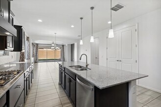4527 Volt Ln in Mesa, AZ - Building Photo - Building Photo