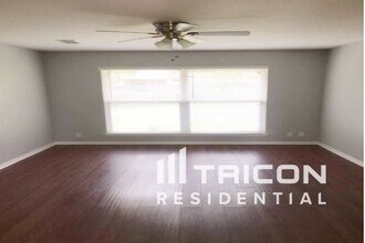 9415 Stones River Dr in San Antonio, TX - Building Photo - Building Photo