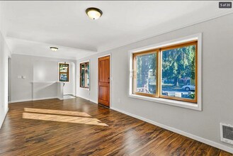 329 E Princeton Ave in Spokane, WA - Building Photo - Building Photo