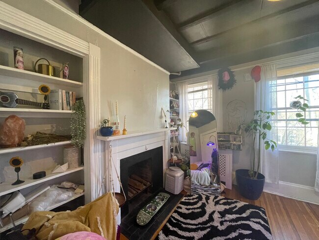 2 Champney Pl, Unit 3 in Boston, MA - Building Photo - Building Photo