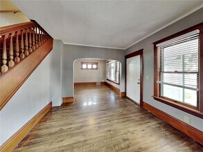 1403 Barclay St in St. Paul, MN - Building Photo - Building Photo