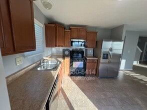 2343 Ashton Ln in Greenwood, IN - Building Photo - Building Photo