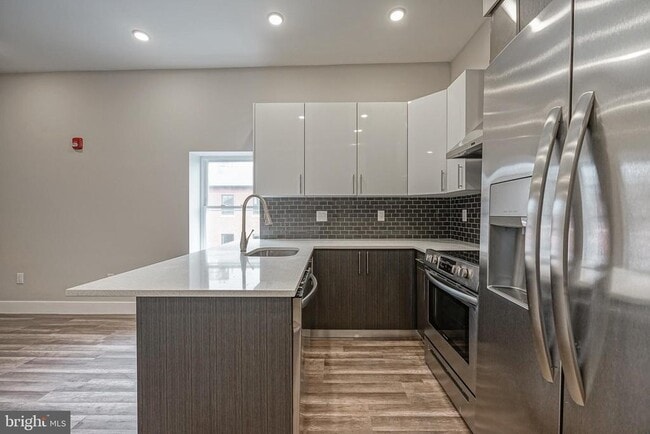 property at 1072 N Front St