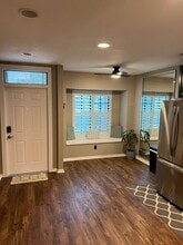 7575 Meadow Lakes Dr in Naples, FL - Building Photo - Building Photo