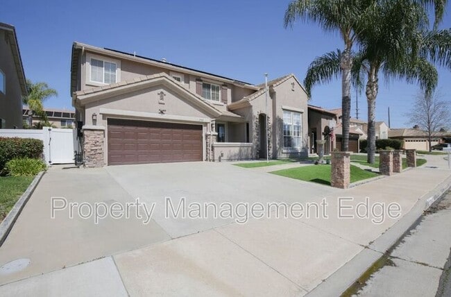 29880 Pinehurst Dr in Murrieta, CA - Building Photo - Building Photo
