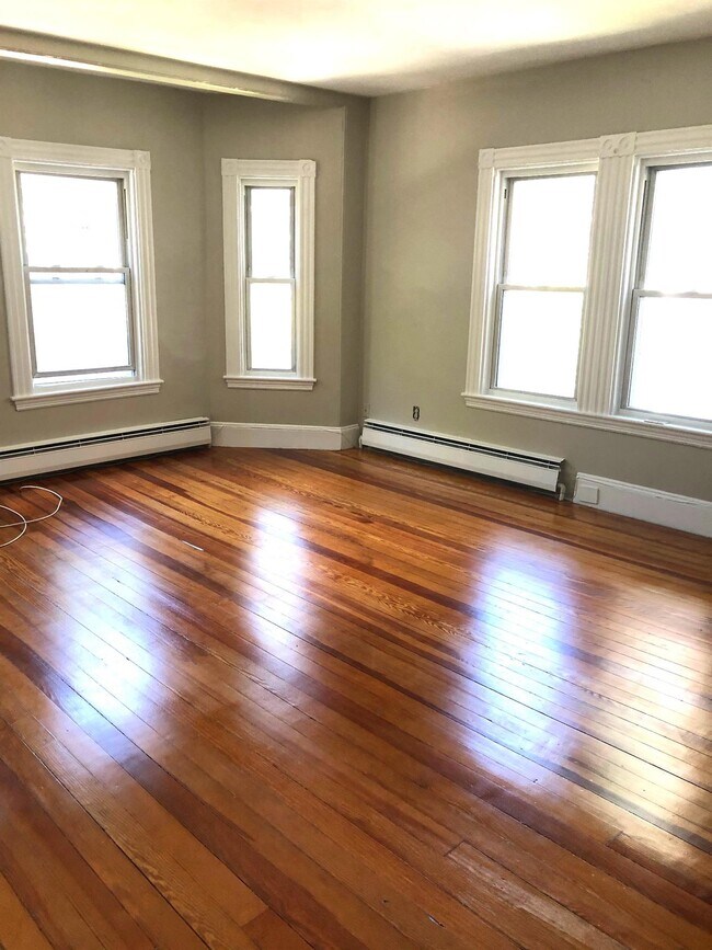 34 Parker St, Unit 3 in Cambridge, MA - Building Photo - Building Photo