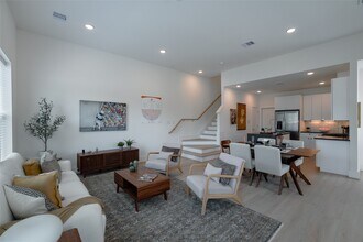 864 Paul Quinn St in Houston, TX - Building Photo - Building Photo