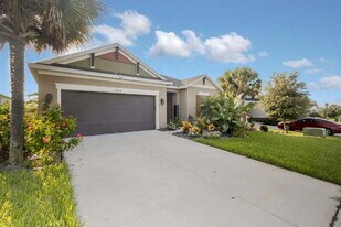 1004 Heron Sound Dr in Apopka, FL - Building Photo