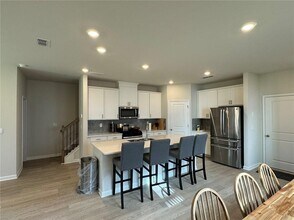 4134 Holland Grv Rd in Lawrenceville, GA - Building Photo - Building Photo