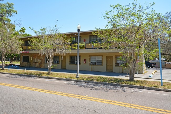 22nd Street Suites in St. Petersburg, FL - Building Photo - Building Photo