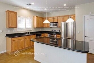 7025 W Beverly Rd in Phoenix, AZ - Building Photo - Building Photo
