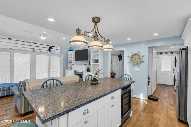 28 E Bonita Way in Lavallette, NJ - Building Photo - Building Photo