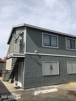 2540 West Campbell Ave